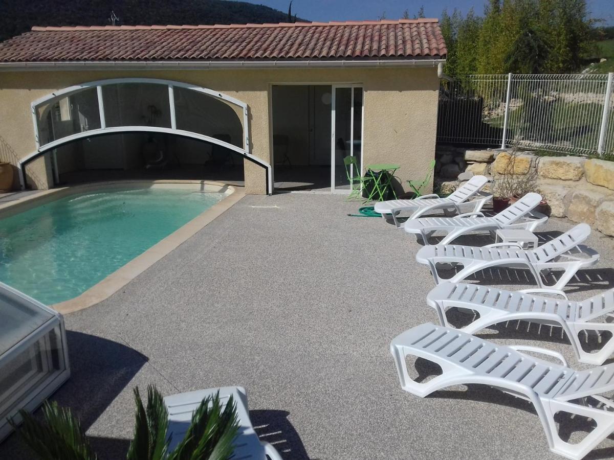 Gites Du Combeau Saint-Maurice-d'Ibie Exterior photo