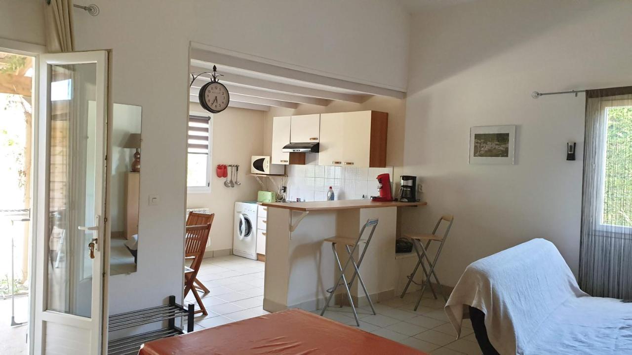 Gites Du Combeau Saint-Maurice-d'Ibie Room photo